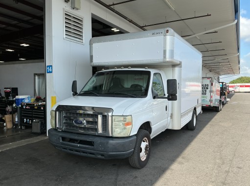 Used 2010 14 ' Box Truck for sale