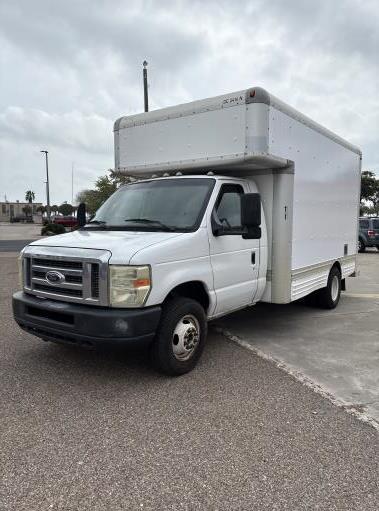 Used 2010 14 ' Box Truck for sale