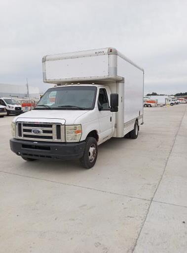 Used 2010 14 ' Box Truck for sale