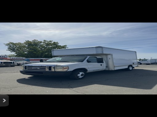 Used 2008 14 ' Box Truck for sale