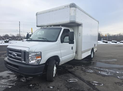 Used 2008 14 ' Box Truck for sale