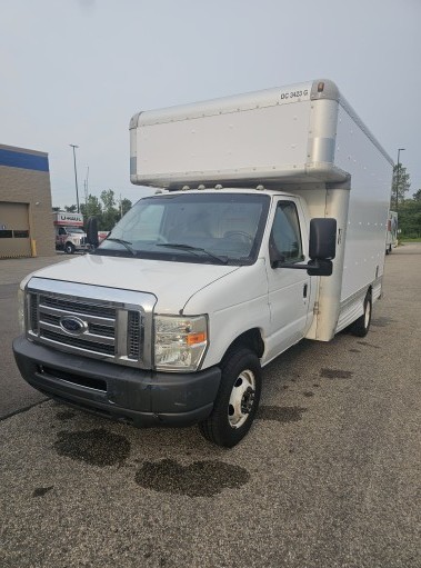 Used 2012 14 ' Box Truck for sale