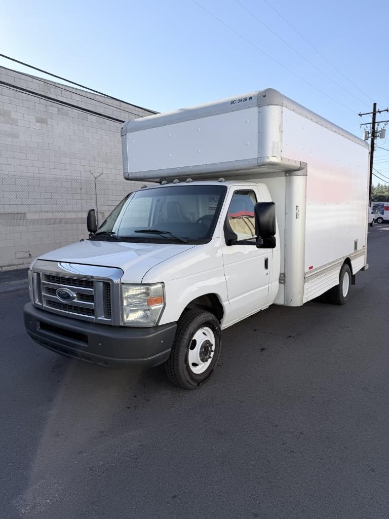 Used 2010 14 ' Box Truck for sale