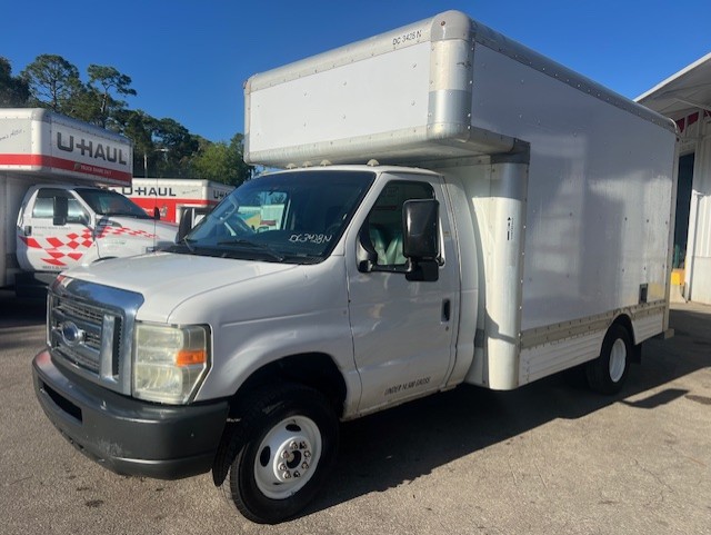 Used 2010 14 ' Box Truck for sale