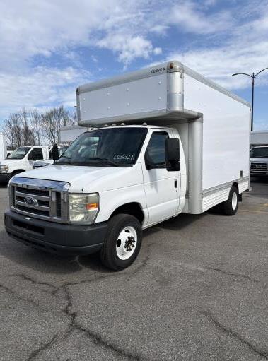 Used 2010 14 ' Box Truck for sale