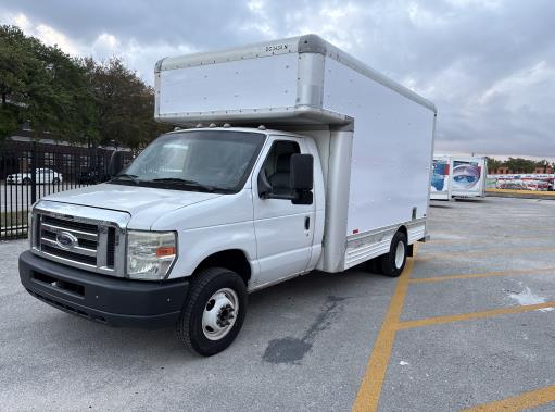 Used 2010 14 ' Box Truck for sale