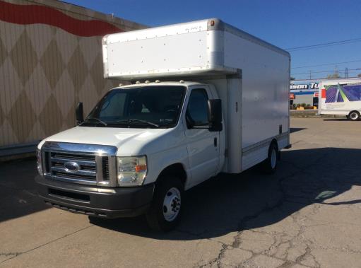 Used 2010 14 ' Box Truck for sale