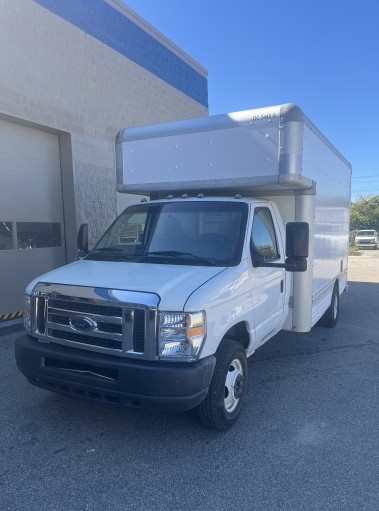 Used 2012 14 ' Box Truck for sale