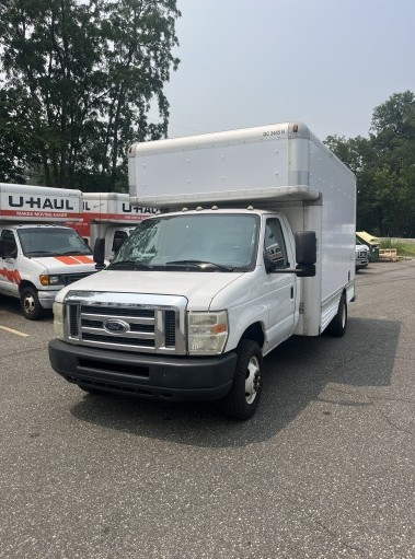 Used 2010 14 ' Box Truck for sale