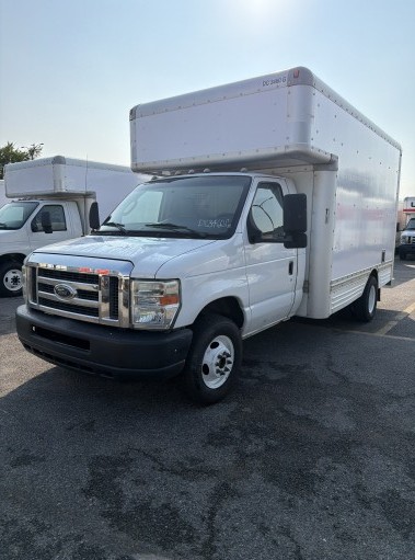 Used 2012 14 ' Box Truck for sale