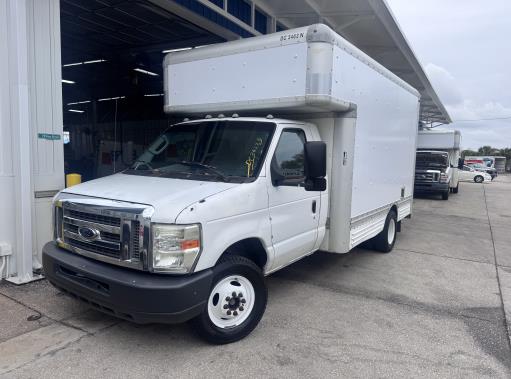 Used 2010 14 ' Box Truck for sale
