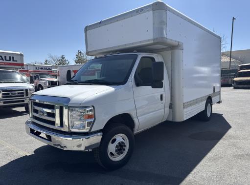 Used 2008 14 ' Box Truck for sale