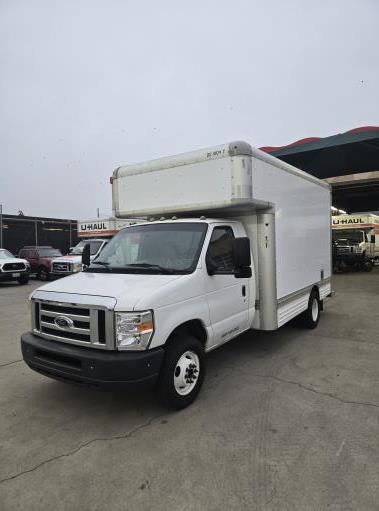 Used 2008 14 ' Box Truck for sale