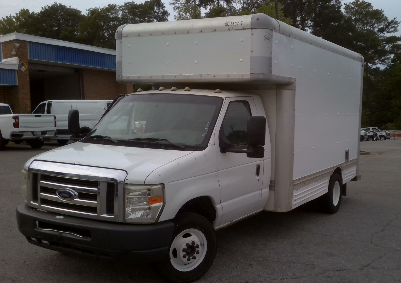 2008 14' Box Truck for Sale in Columbia, SC 29204 UHaul Truck Sales