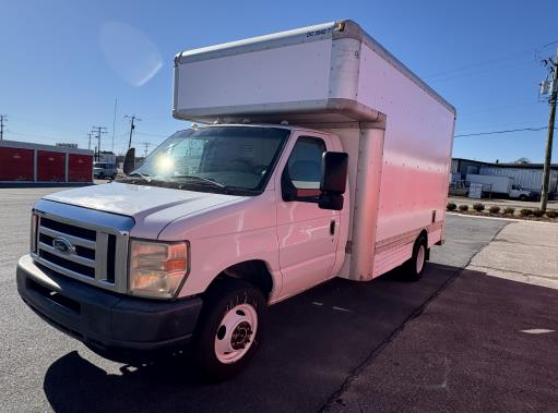 Used 2008 14 ' Box Truck for sale