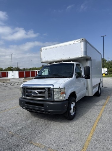Used 2012 14 ' Box Truck for sale