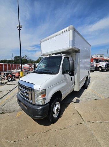 Used 2012 14 ' Box Truck for sale