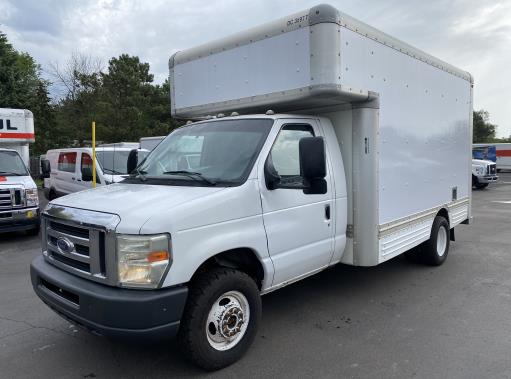 Used 2008 14 ' Box Truck for sale
