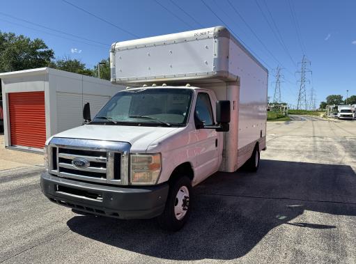 Used 2008 14 ' Box Truck for sale