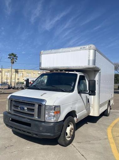 Used 2008 14 ' Box Truck for sale