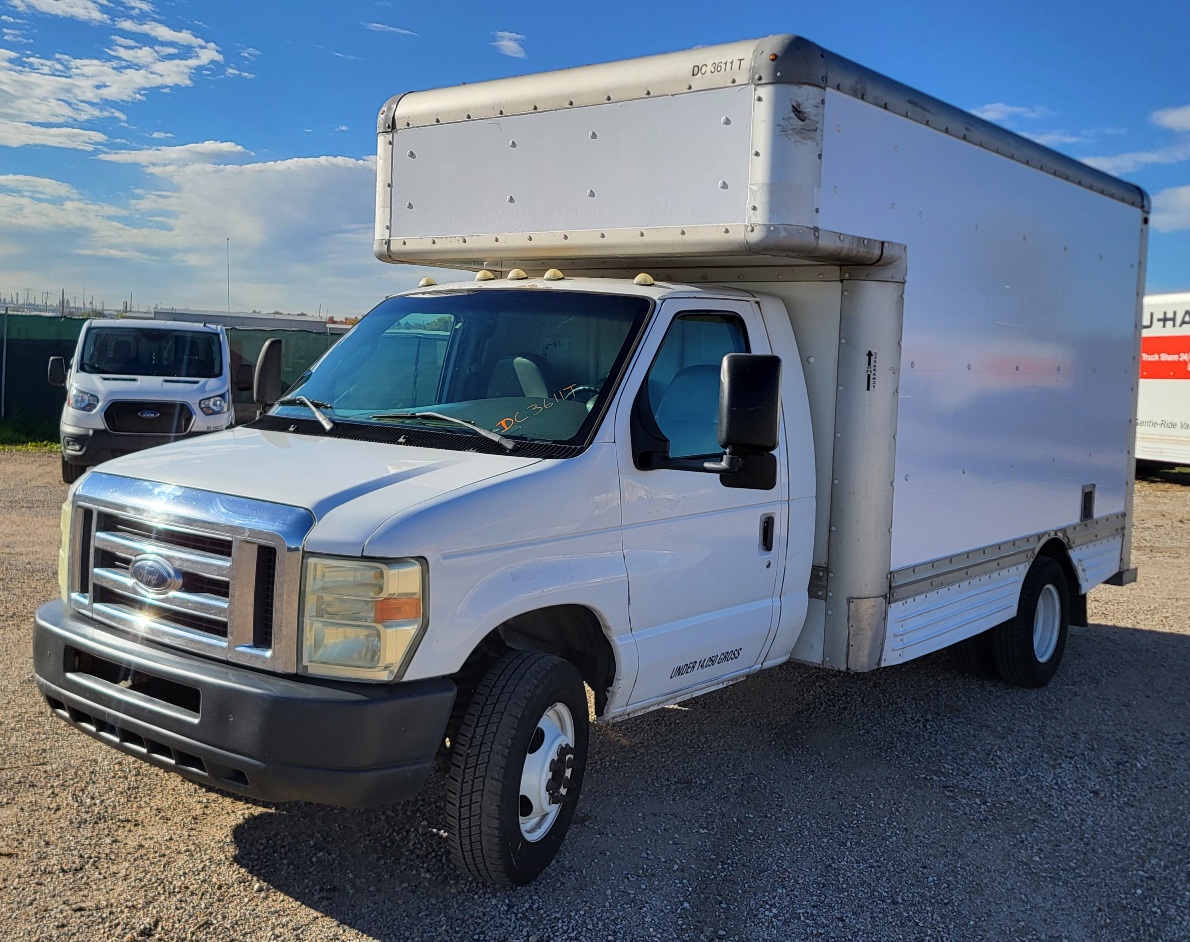 Used 2008 14 ' Box Truck for sale
