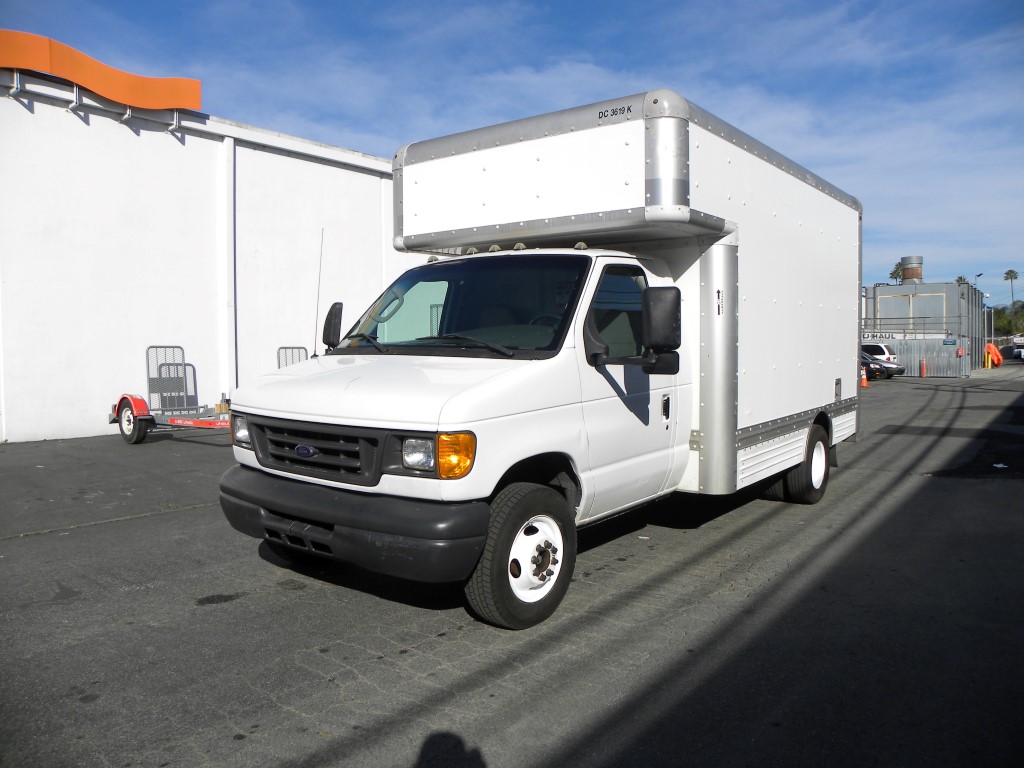 UHaul Box Trucks for Sale in City Of Industry, CA at UHaul Trk Sls E