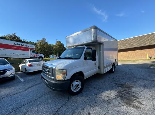 Used 2008 14 ' Box Truck for sale