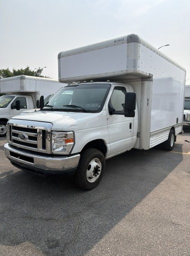 Used 2012 14 ' Box Truck for sale