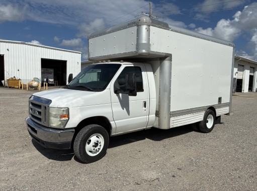 Used 2012 14 ' Box Truck for sale