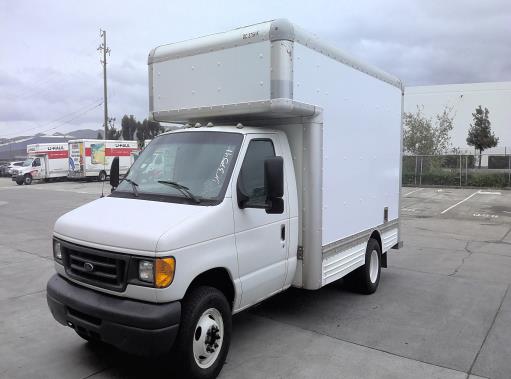 Used 2007 14 ' Box Truck for sale