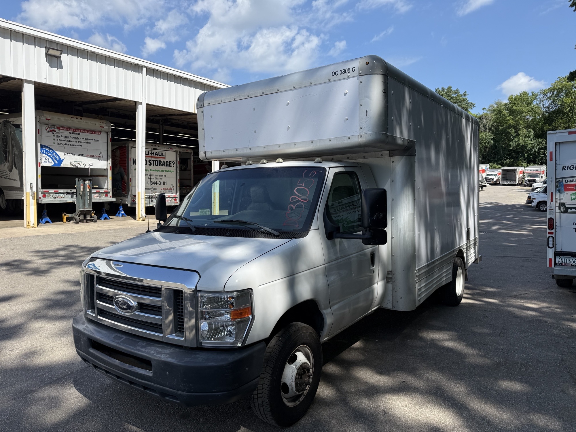 Used 2012 14 ' Box Truck for sale