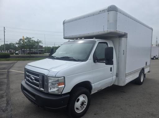 Used 2012 14 ' Box Truck for sale