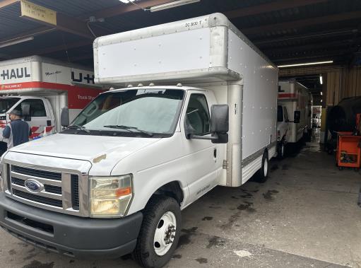 Used 2008 14 ' Box Truck for sale