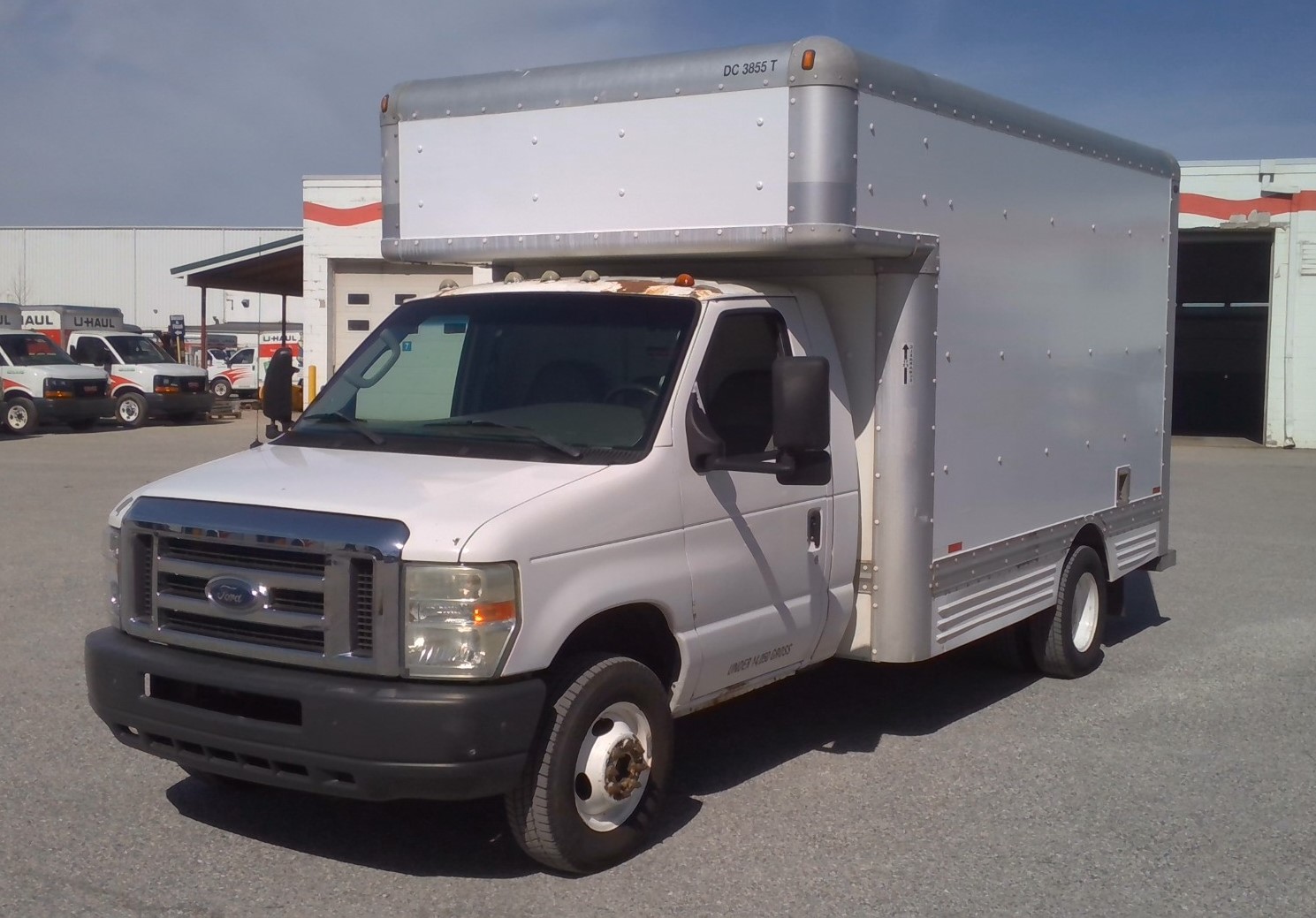 Used 2008 14 ' Box Truck for sale