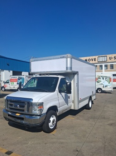 Used 2012 14 ' Box Truck for sale