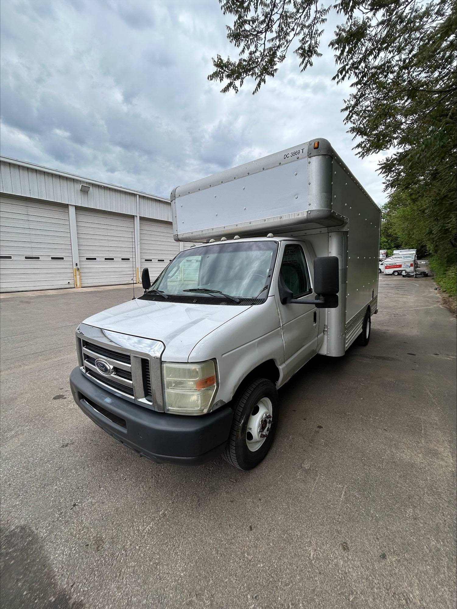 Used 2008 14 ' Box Truck for sale