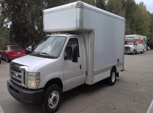 Used 2008 14 ' Box Truck for sale