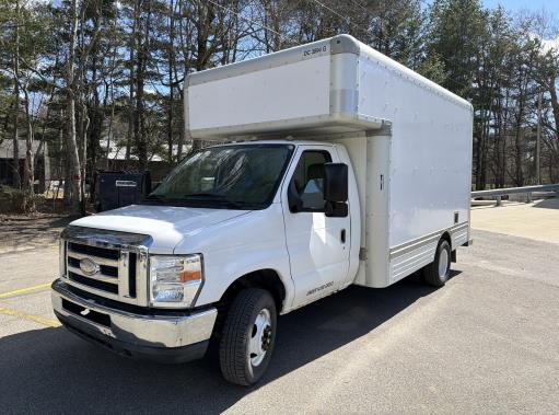 Used 2012 14 ' Box Truck for sale