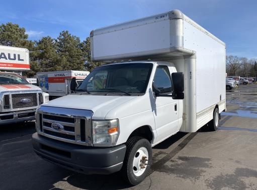 Used 2008 14 ' Box Truck for sale