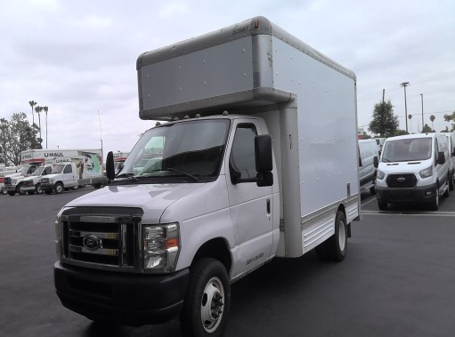 Used 2008 14 ' Box Truck for sale