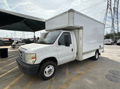 Used 2012 14 ' Box Truck for sale
