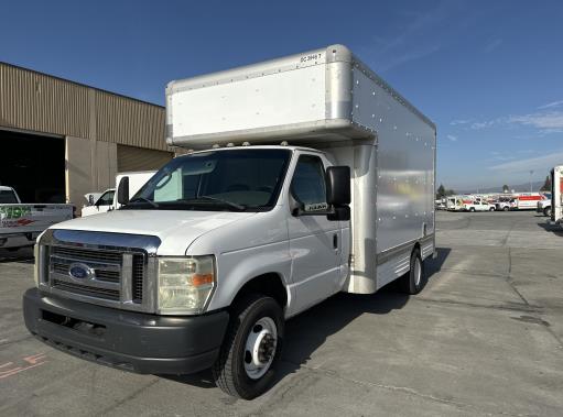 Used 2008 14 ' Box Truck for sale