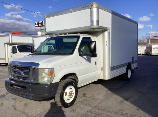 Used 2008 14 ' Box Truck for sale