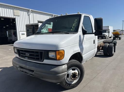 Used 2007 14 ' Cab and Chassis for sale