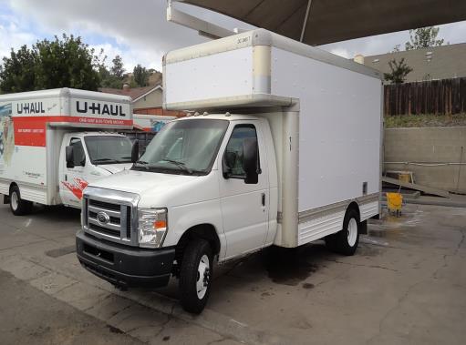 Used 2008 14 ' Box Truck for sale