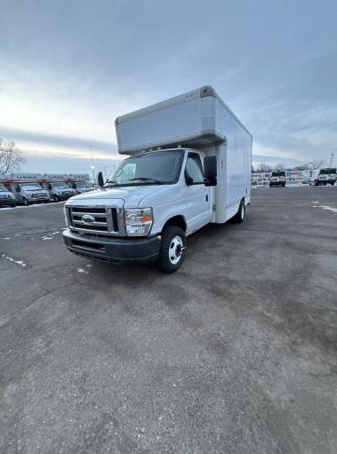 Used 2008 14 ' Box Truck for sale
