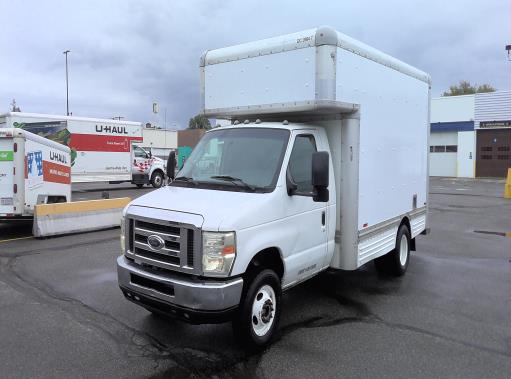 Used 2008 14 ' Box Truck for sale