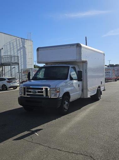 Used 2008 14 ' Box Truck for sale