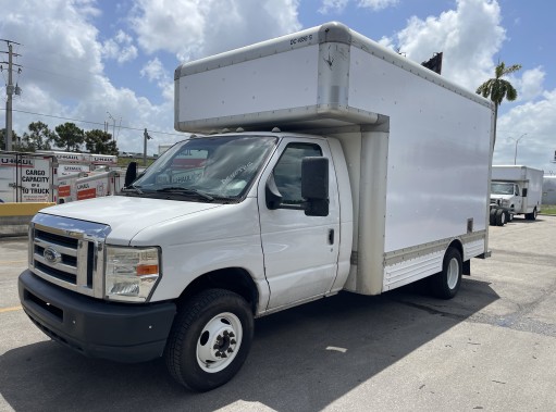 Used 2012 14 ' Box Truck for sale