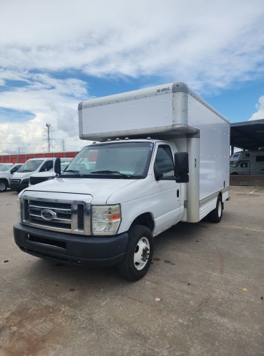 Used 2012 14 ' Box Truck for sale